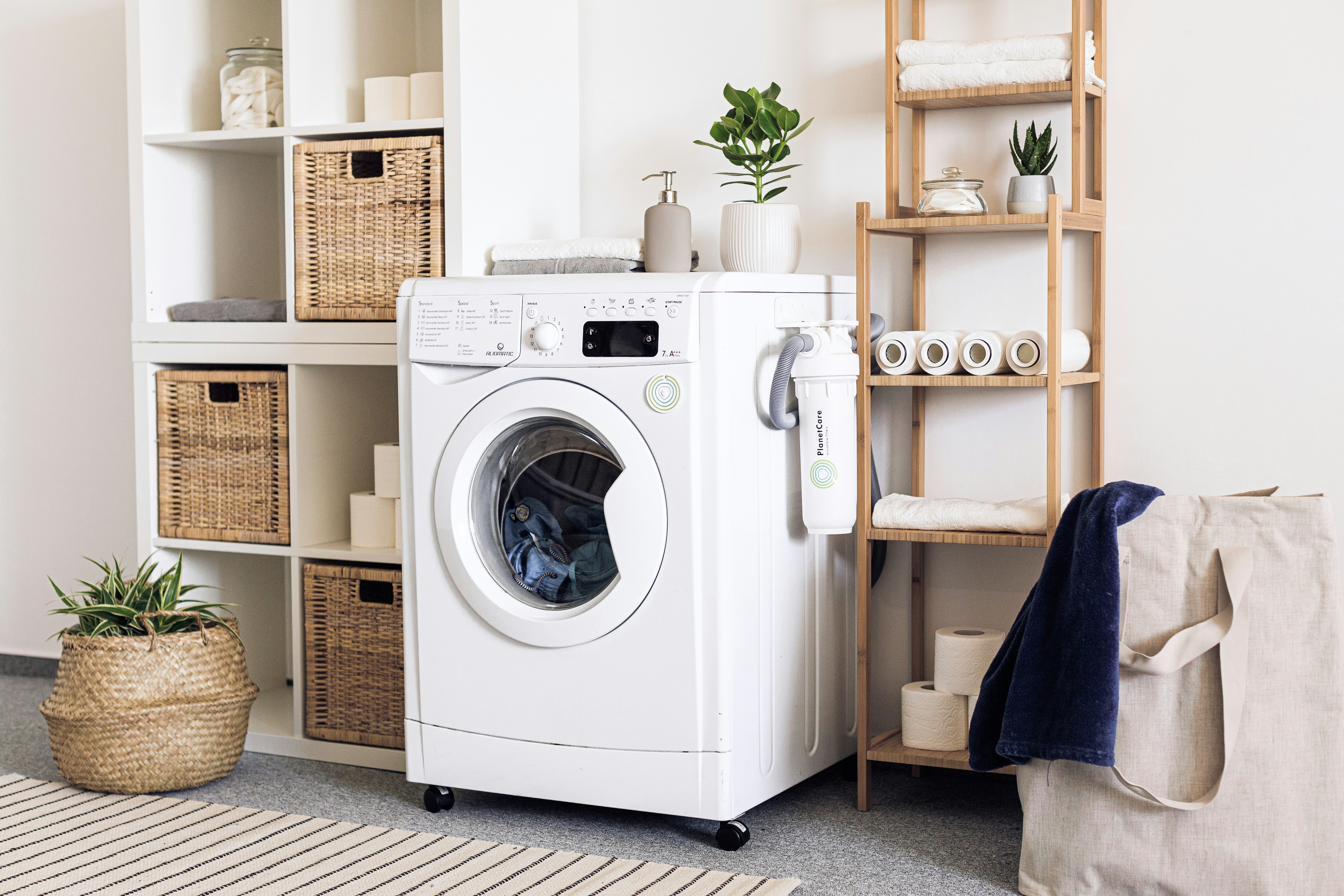  Cleaning Solutions for Your Laundry and the Planet