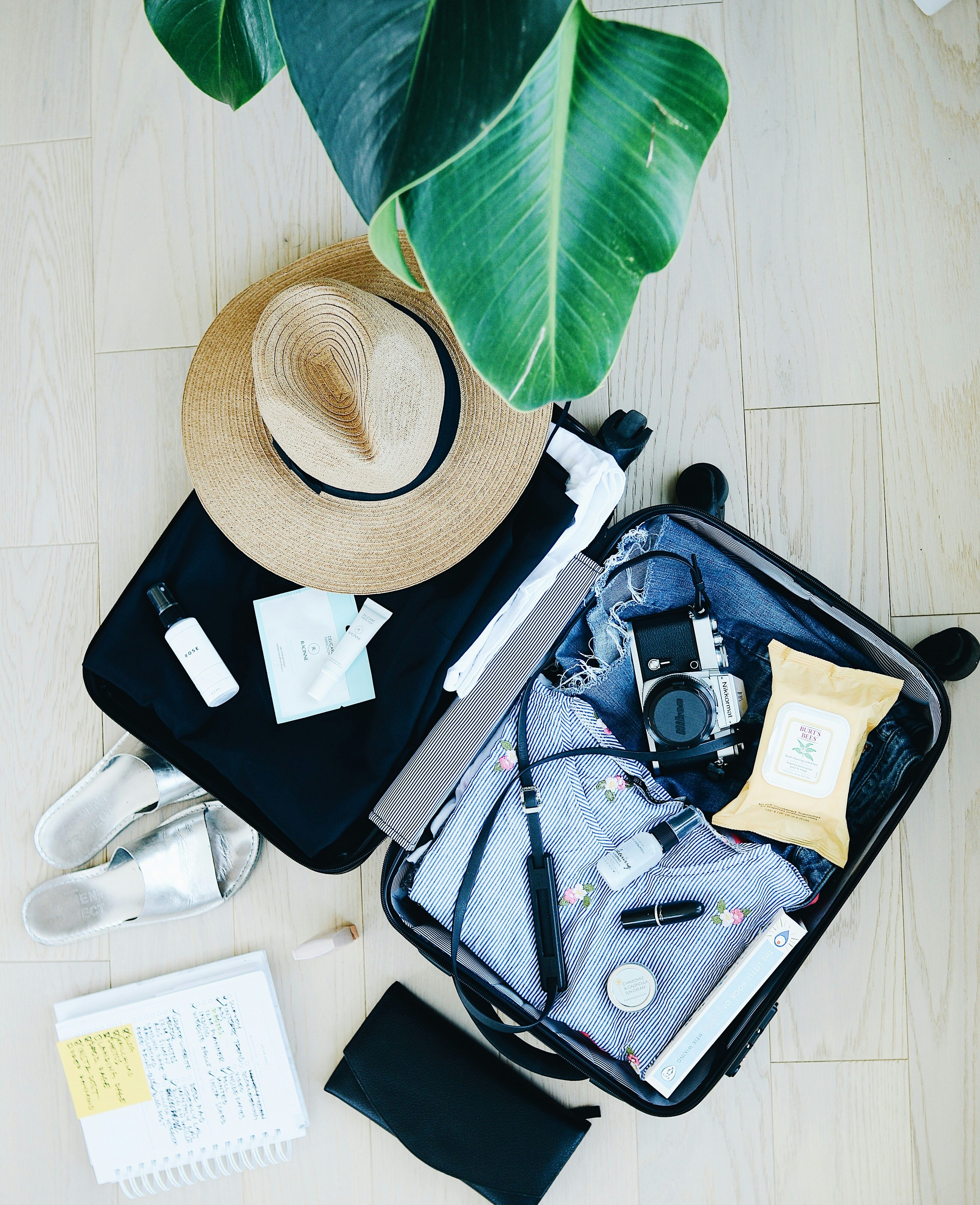  Travel Lighter: Cleaning and Sustainable Packing